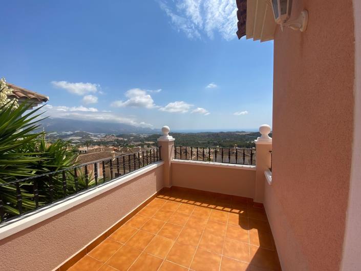 Image No.34-3 Bed Villa for sale