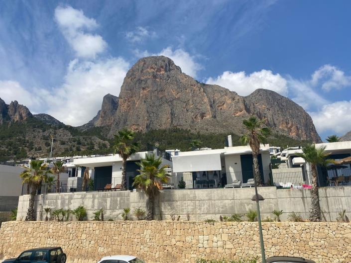 Image No.35-3 Bed Villa for sale