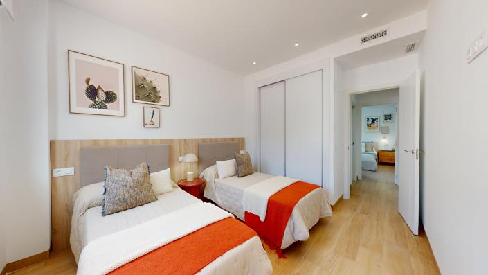Image No.18-3 Bed Apartment for sale