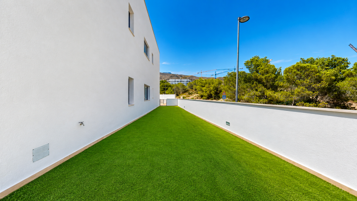 Image No.21-3 Bed Apartment for sale