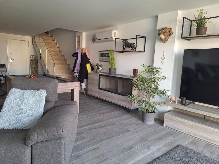 Image No.14-3 Bed Duplex for sale