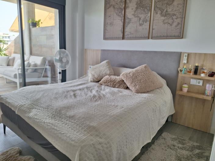 Image No.39-3 Bed Duplex for sale