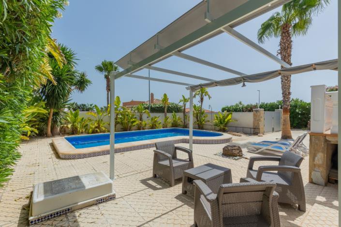 Image No.41-5 Bed Villa / Detached for sale