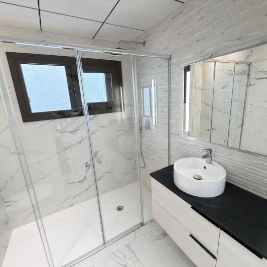 Image No.7-5 Bed Villa / Detached for sale