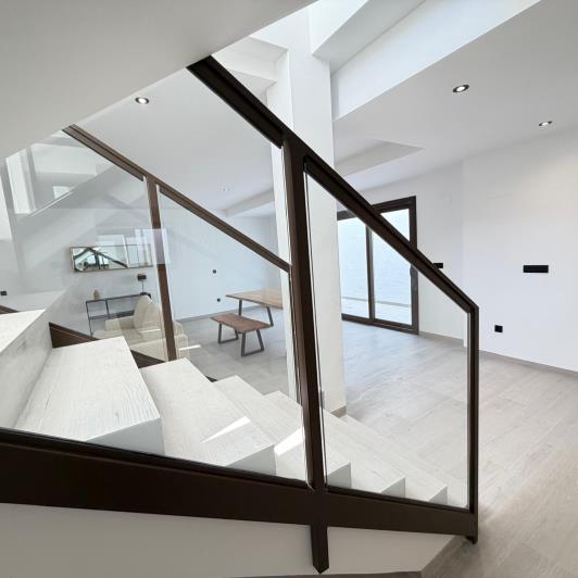 Image No.13-5 Bed Villa / Detached for sale