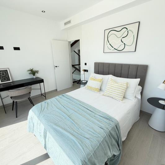 Image No.24-5 Bed Villa / Detached for sale