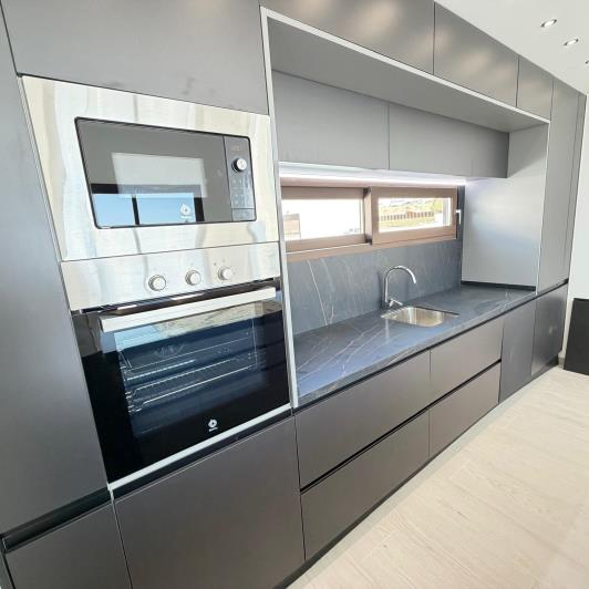Image No.28-5 Bed Villa / Detached for sale