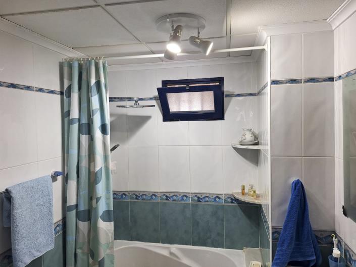 Image No.22-2 Bed Apartment for sale