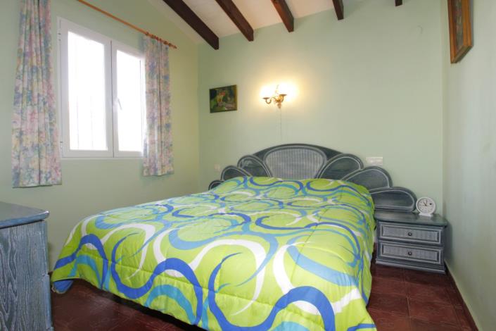 Image No.16-3 Bed Villa / Detached for sale