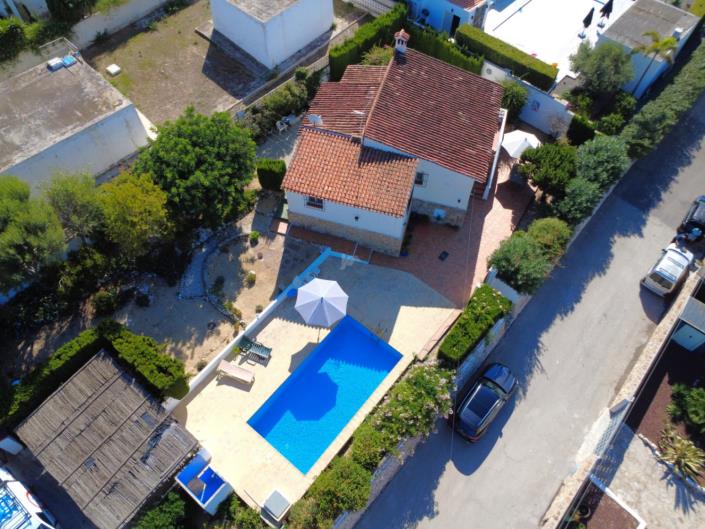 Image No.19-3 Bed Villa / Detached for sale