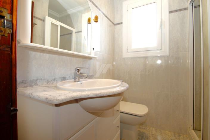Image No.22-3 Bed Villa / Detached for sale