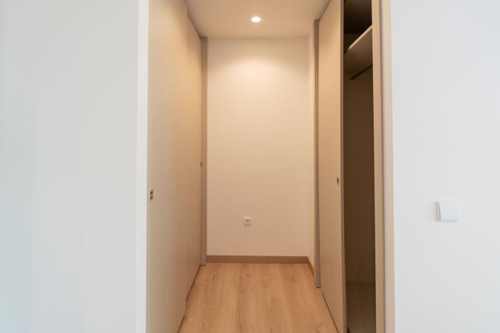 Image No.23-Appartement de 2 chambres à vendre