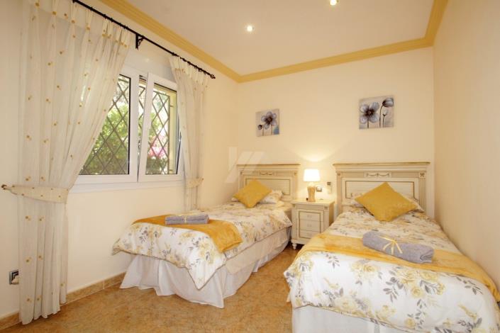 Image No.4-4 Bed Villa / Detached for sale
