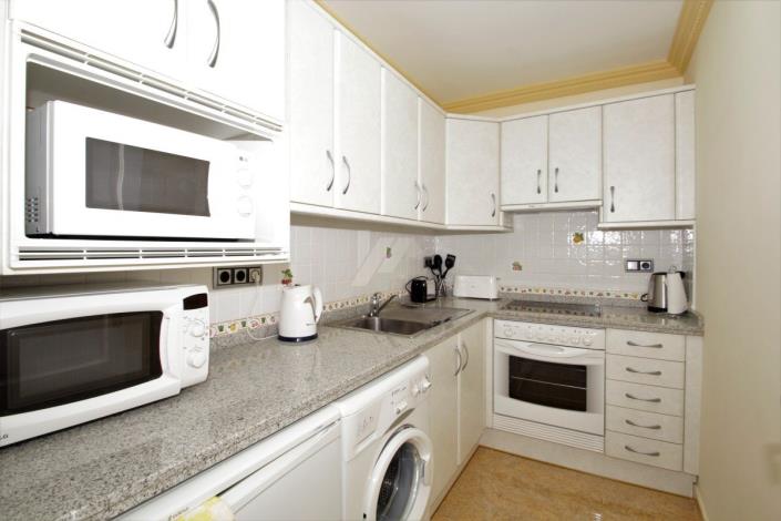 Image No.20-4 Bed Villa / Detached for sale