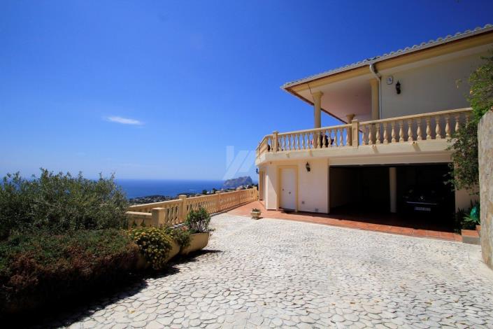 Image No.26-4 Bed Villa / Detached for sale