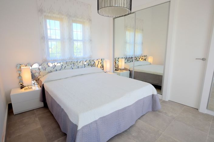 Image No.18-3 Bed Villa for sale