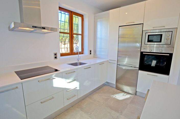 Image No.2-3 Bed Villa for sale