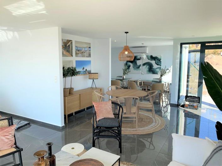 Image No.14-2 Bed Apartment for sale