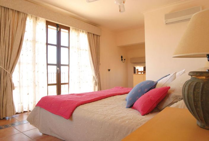 Image No.14-4 Bed Villa for sale