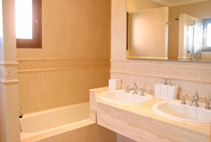 Image No.15-4 Bed Villa for sale