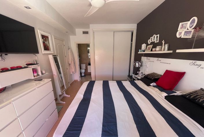 Image No.12-4 Bed Villa for sale