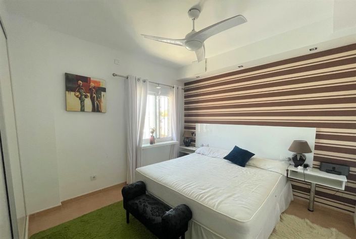 Image No.21-4 Bed Villa for sale