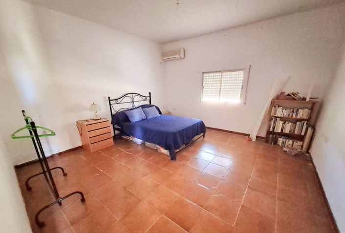 Image No.13-4 Bed Villa for sale