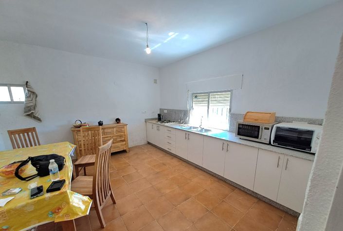 Image No.3-4 Bed Villa for sale