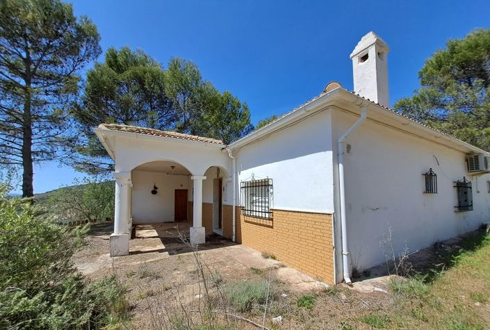 Image No.1-Villa de 4 chambres à vendre à Castillo de Locubín