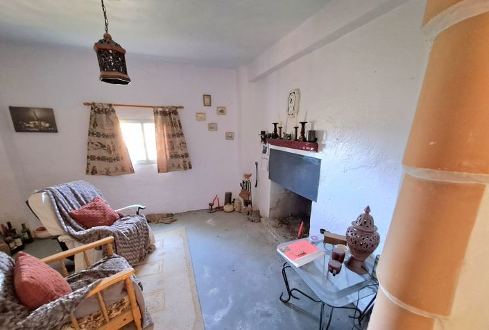 Image No.2-4 Bed Villa for sale