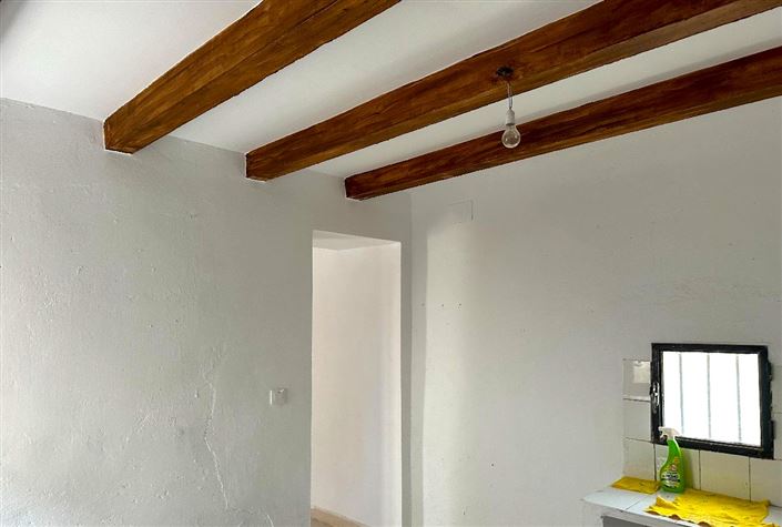 Image No.14-3 Bed Country House for sale