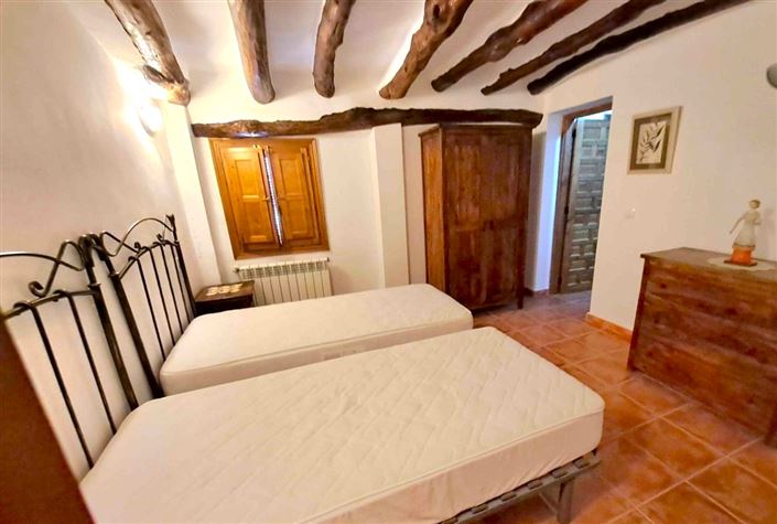 Image No.28-Jumelé de 4 chambres à vendre à Rute