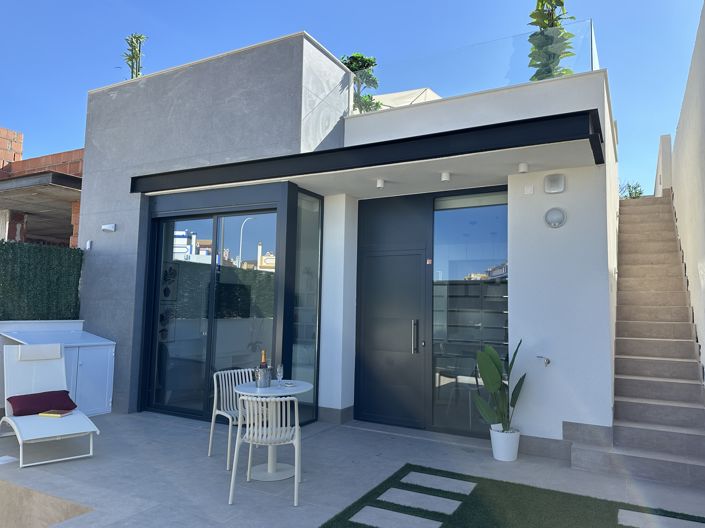 Image No.1-Villa de 2 chambres à vendre à San Juan De Los Terreros