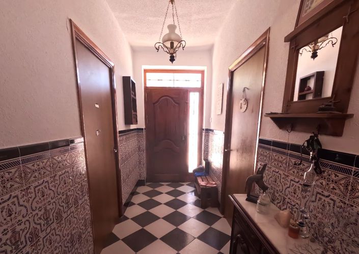 Image No.11-7 Bed Country House for sale