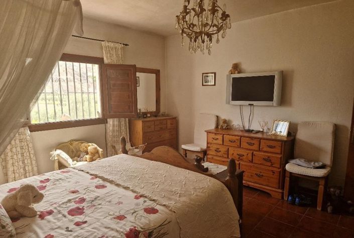 Image No.11-2 Bed Villa for sale