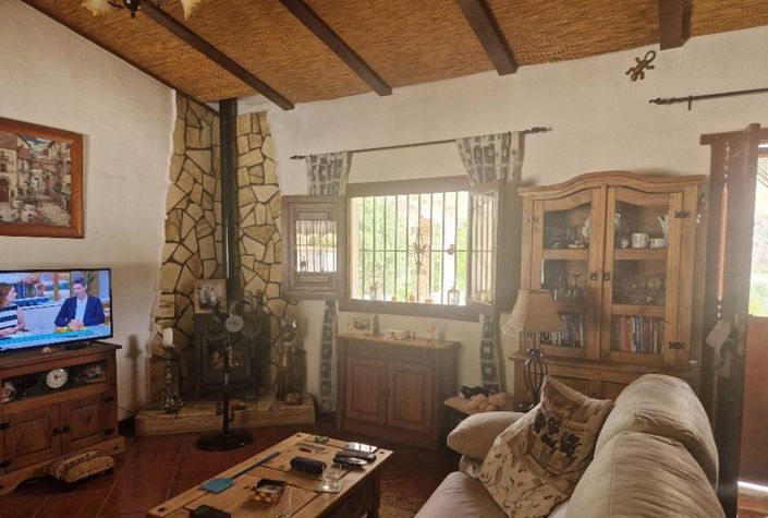 Image No.5-2 Bed Villa for sale