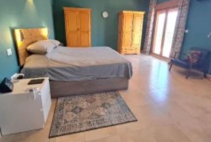 Image No.12-Maison de campagne de 4 chambres à vendre à Algarinejo