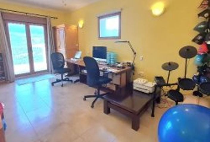 Image No.13-Maison de campagne de 4 chambres à vendre à Algarinejo