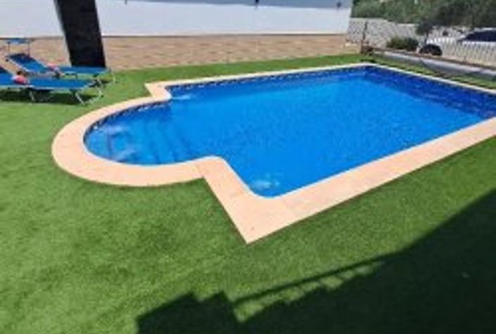 Image No.2-Maison de campagne de 4 chambres à vendre à Algarinejo