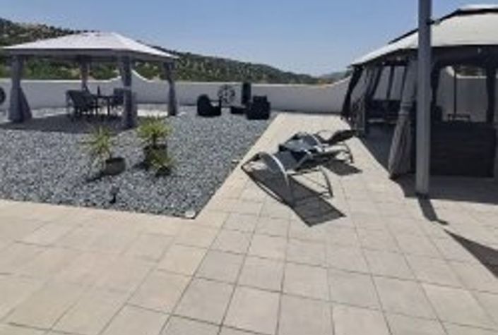 Image No.26-Maison de campagne de 4 chambres à vendre à Algarinejo