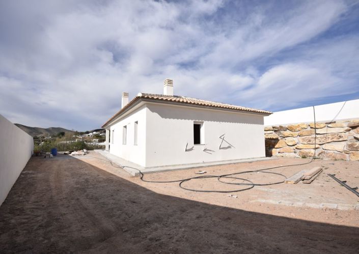 Image No.13-3 Bed Villa for sale