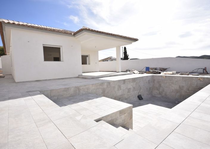 Image No.2-3 Bed Villa for sale