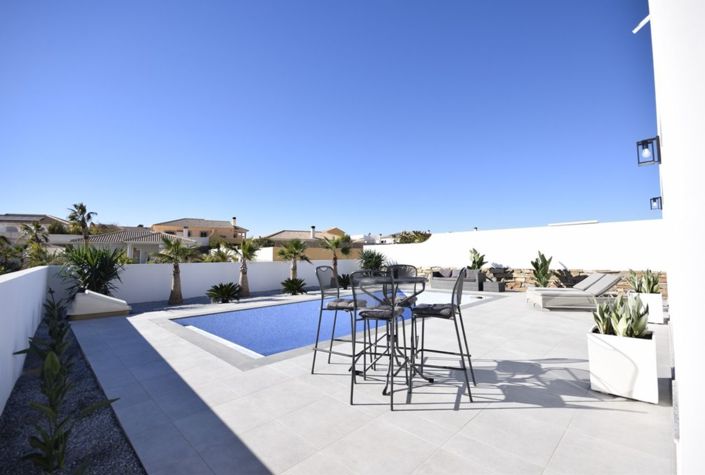 Image No.22-3 Bed Villa for sale