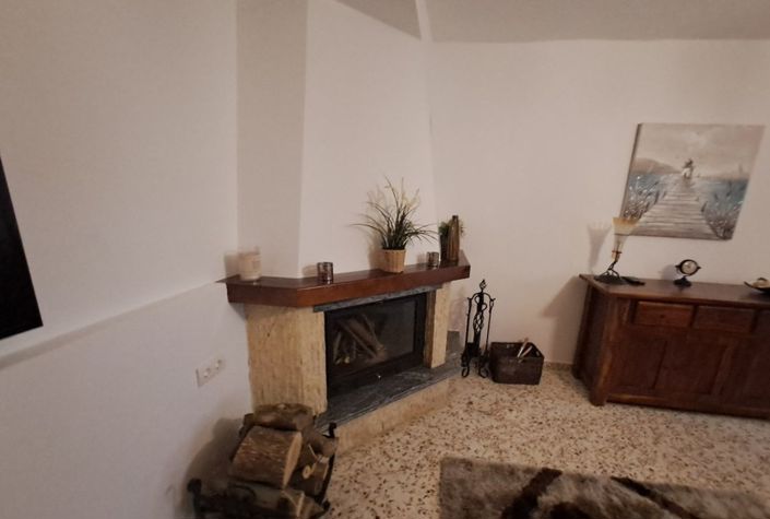 Image No.10-4 Bed Townhouse for sale