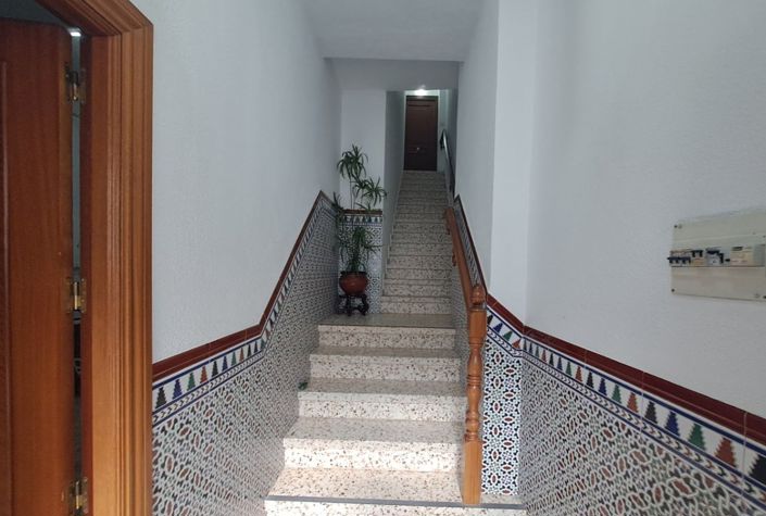 Image No.5-4 Bed Townhouse for sale