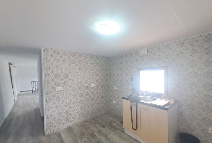 Image No.12-3 Bed Townhouse for sale