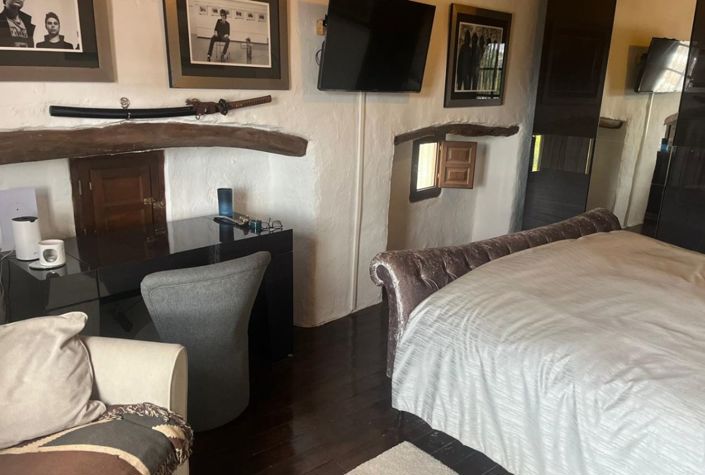 Image No.25-Maison de campagne de 4 chambres à vendre à Castillo de Locubín