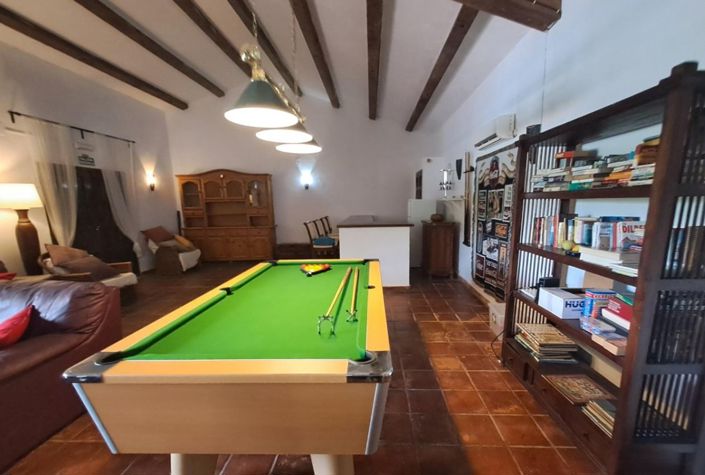 Image No.13-5 Bed Country House for sale