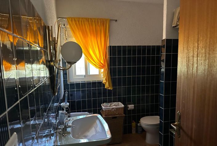 Image No.18-5 Bed Country House for sale