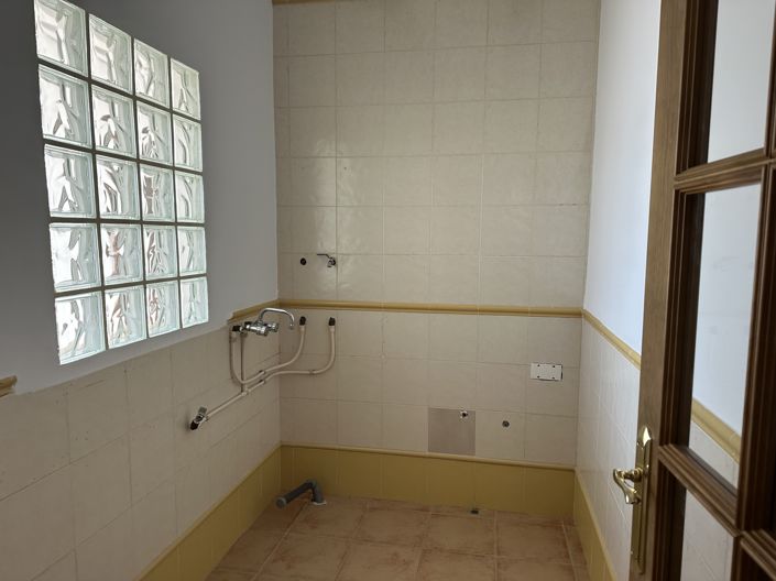 Image No.19-4 Bed Villa for sale